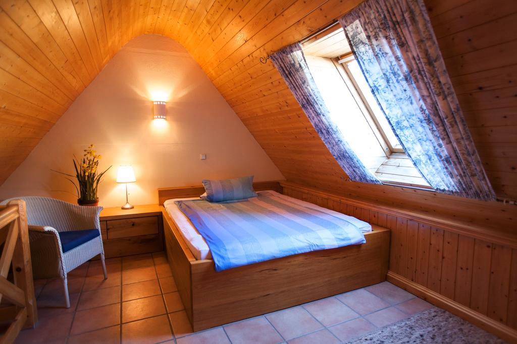 كرغلينغن Gaestehaus Craintaler Muehle B&B الغرفة الصورة